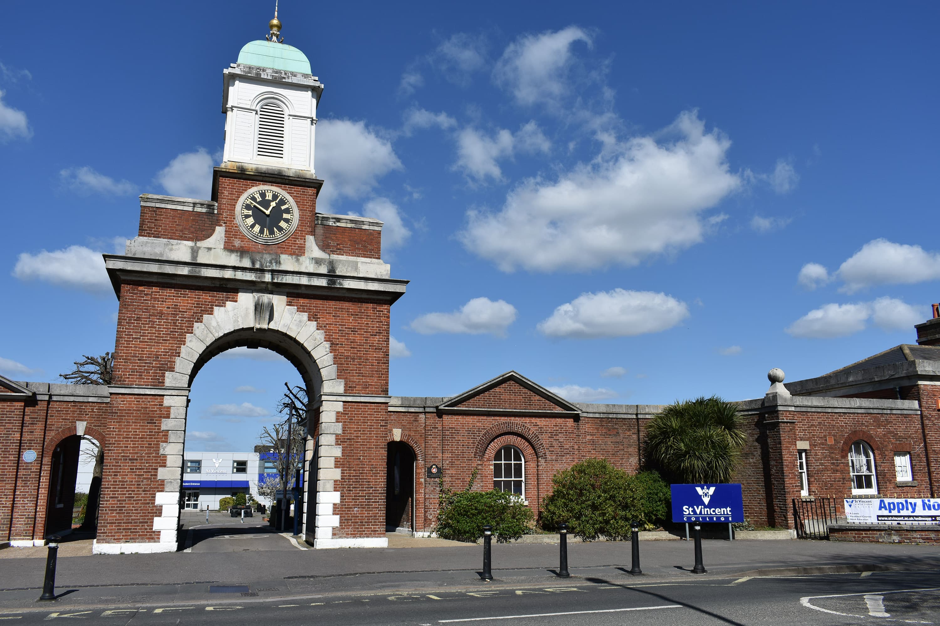 St Vincent College decorative header image