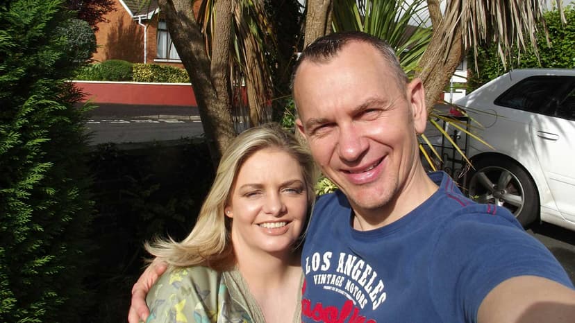 RAF spouse & Head of Business Support at Tesco - Laura Williams cover image